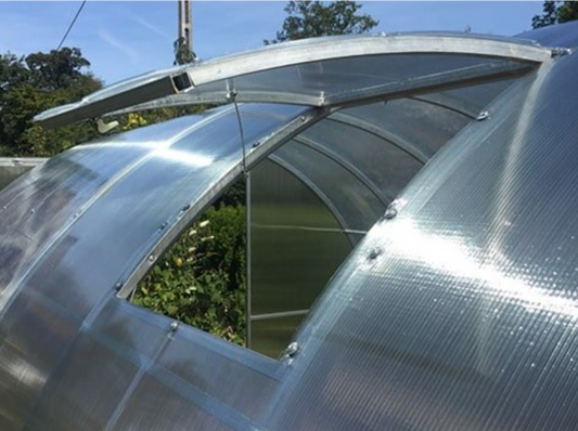 Roof window for garden greenhouses, Comfort models with a spacing between arches of 1m