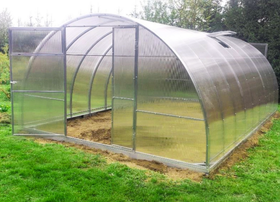 Greenhouse Titan PLUS | width 3,5 m | Polycarbonate